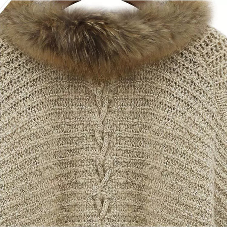 Kishai | Women’s Plus-Size Knitted Cape Cardigan with Batwing Sleeves and Fur Collar